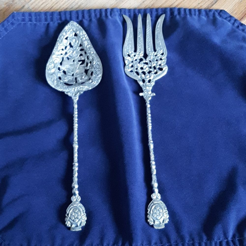 Vintage Paragon triple plate serving spoon and fork.